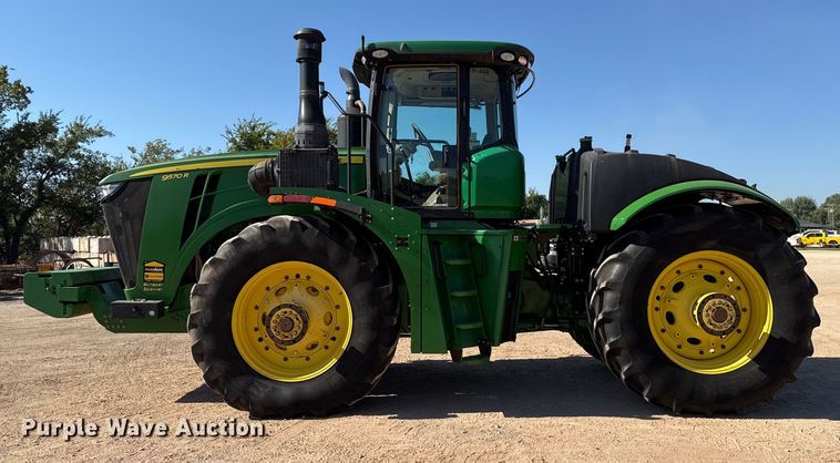 image for item EU3891 2018 John Deere 9570R Scraper Special 4WD tractor