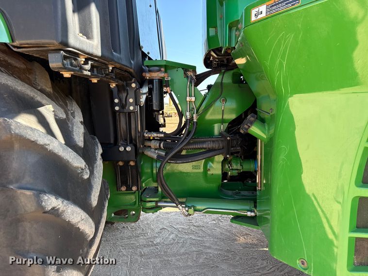 image for item EU3891 2018 John Deere 9570R Scraper Special 4WD tractor