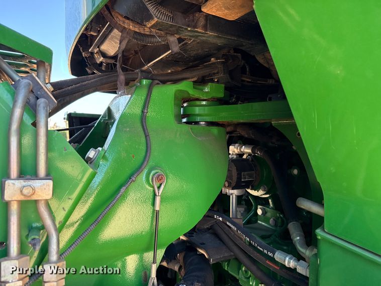 image for item EU3891 2018 John Deere 9570R Scraper Special 4WD tractor