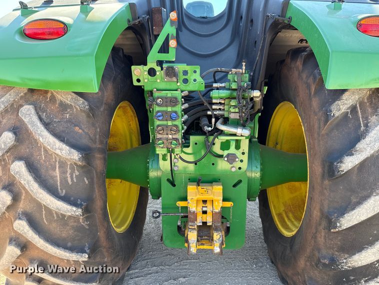 image for item EU3891 2018 John Deere 9570R Scraper Special 4WD tractor