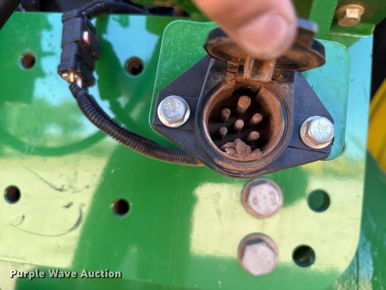 image for item EU3891 2018 John Deere 9570R Scraper Special 4WD tractor