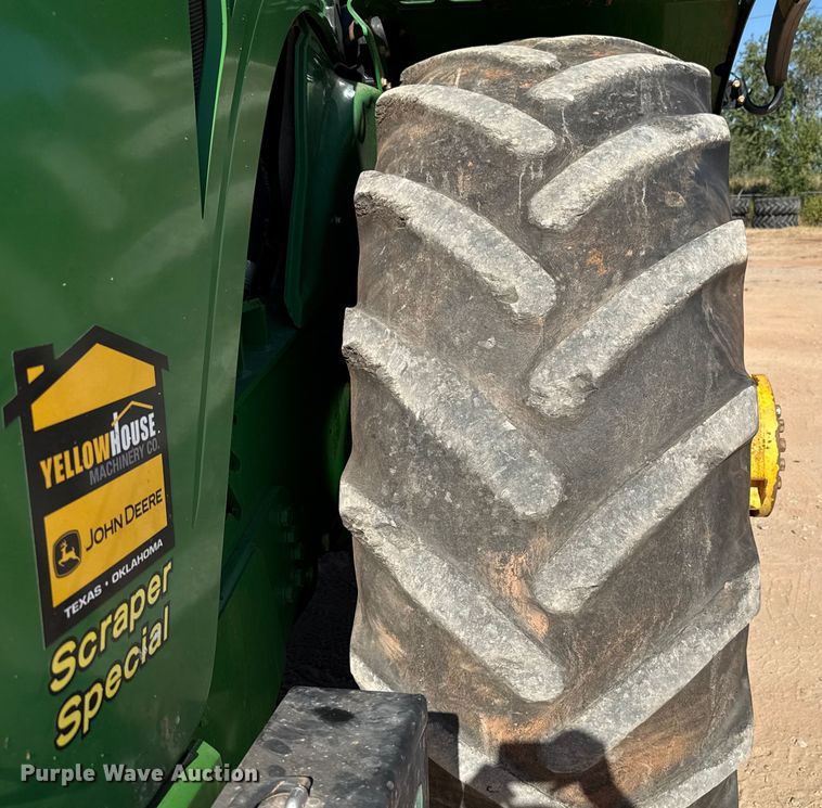 image for item EU3891 2018 John Deere 9570R Scraper Special 4WD tractor