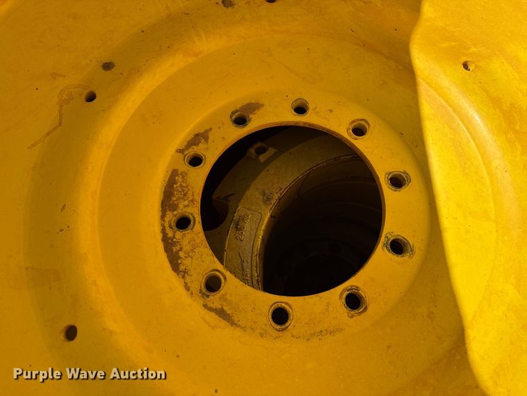 image for item EU3891 2018 John Deere 9570R Scraper Special 4WD tractor