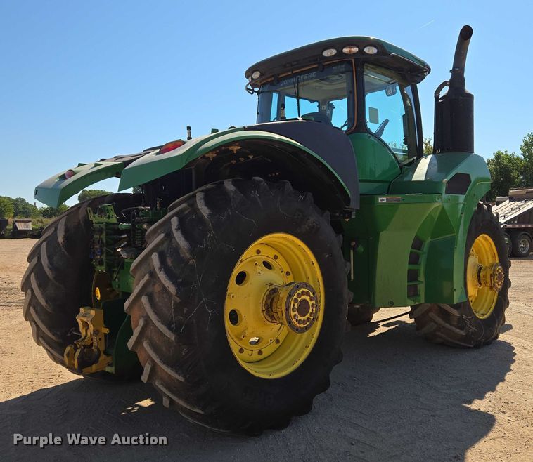 image for item EU3892 2018 John Deere 9570R Scraper Special 4WD tractor