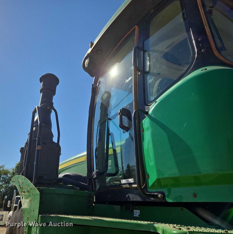 image for item EU3892 2018 John Deere 9570R Scraper Special 4WD tractor