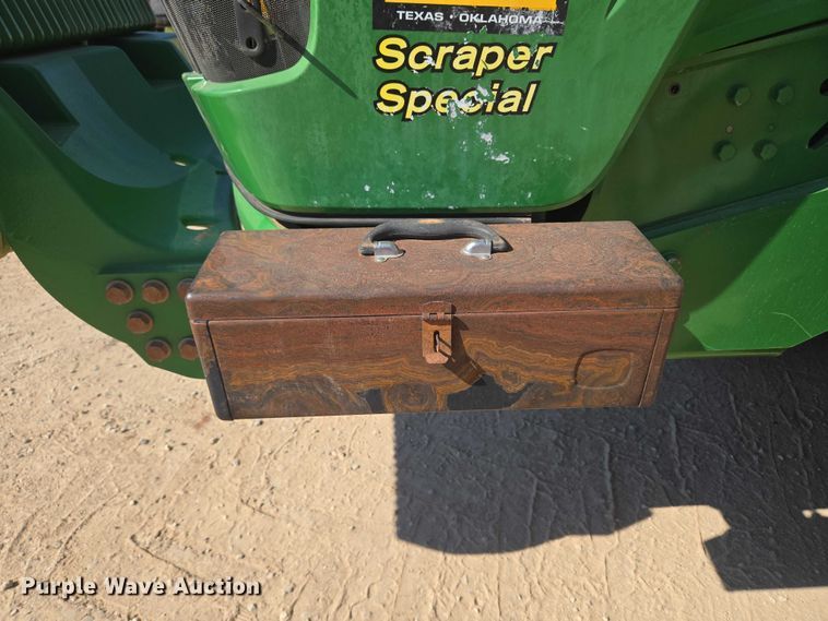 image for item EU3892 2018 John Deere 9570R Scraper Special 4WD tractor