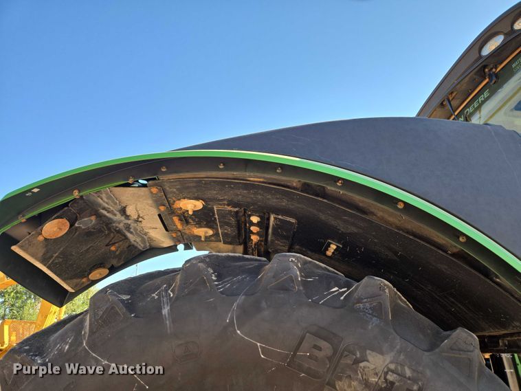 image for item EU3892 2018 John Deere 9570R Scraper Special 4WD tractor