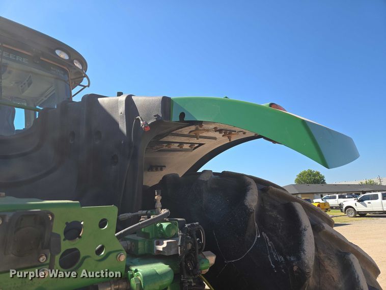 image for item EU3892 2018 John Deere 9570R Scraper Special 4WD tractor