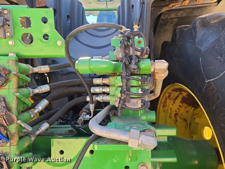 image for item EU3892 2018 John Deere 9570R Scraper Special 4WD tractor