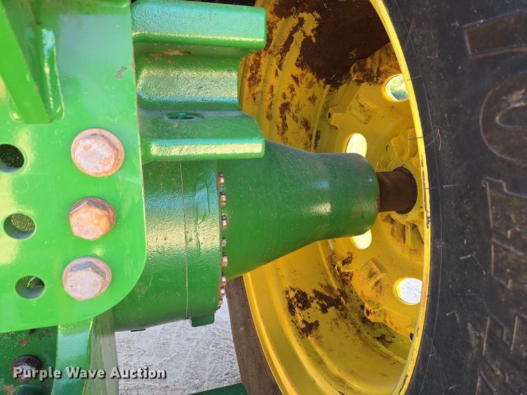 image for item EU3892 2018 John Deere 9570R Scraper Special 4WD tractor