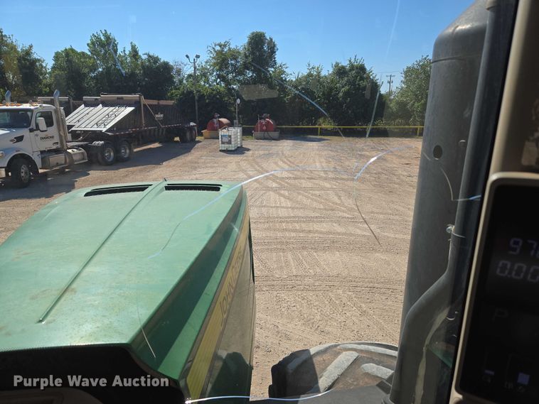 image for item EU3892 2018 John Deere 9570R Scraper Special 4WD tractor