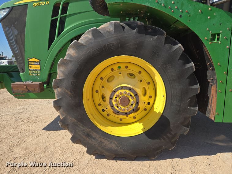 image for item EU3892 2018 John Deere 9570R Scraper Special 4WD tractor