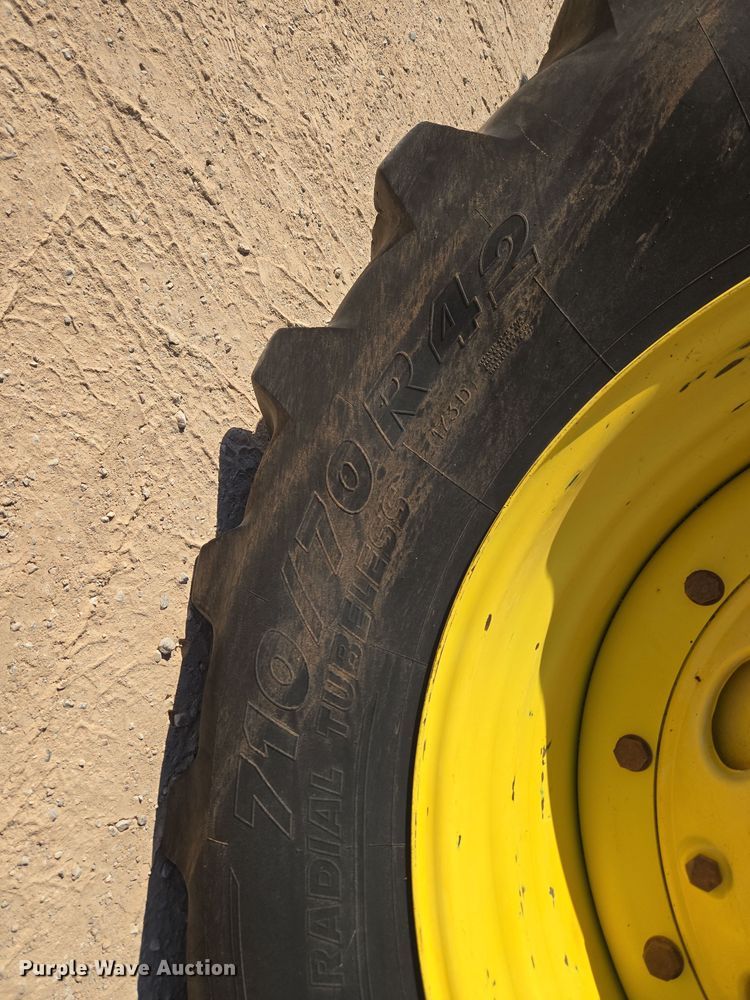 image for item EU3892 2018 John Deere 9570R Scraper Special 4WD tractor