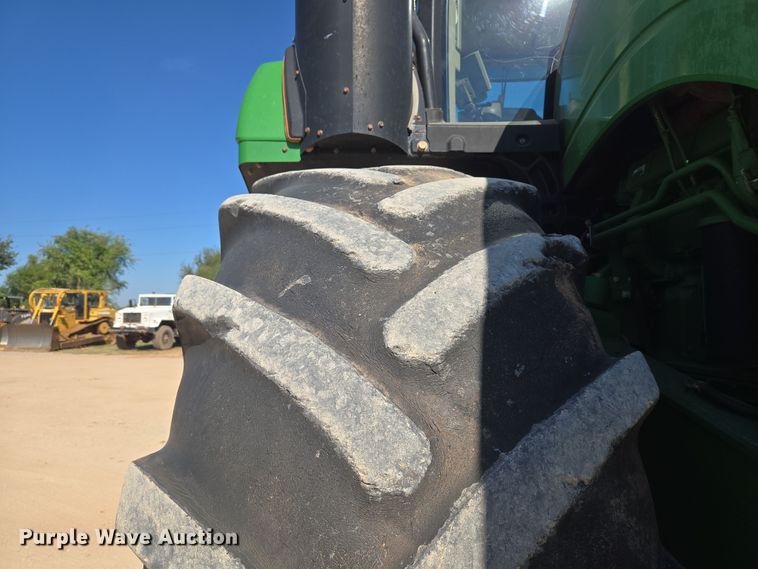 image for item EU3892 2018 John Deere 9570R Scraper Special 4WD tractor