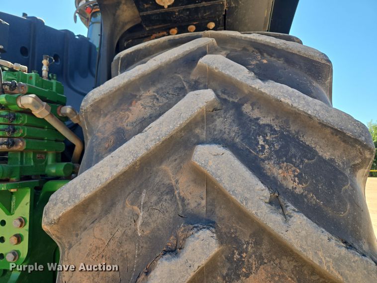 image for item EU3892 2018 John Deere 9570R Scraper Special 4WD tractor