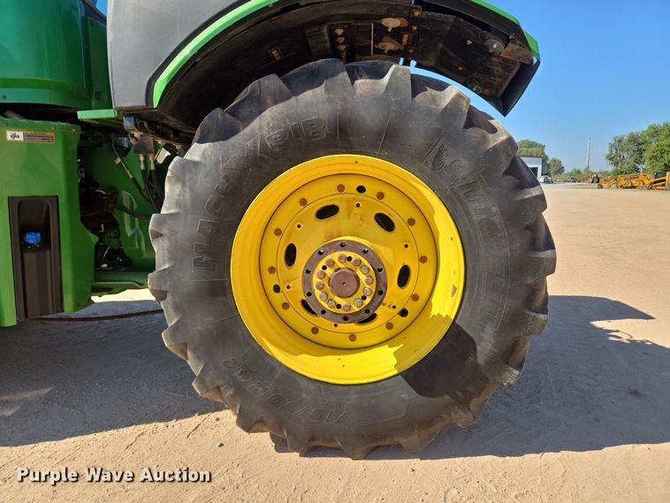 image for item EU3892 2018 John Deere 9570R Scraper Special 4WD tractor