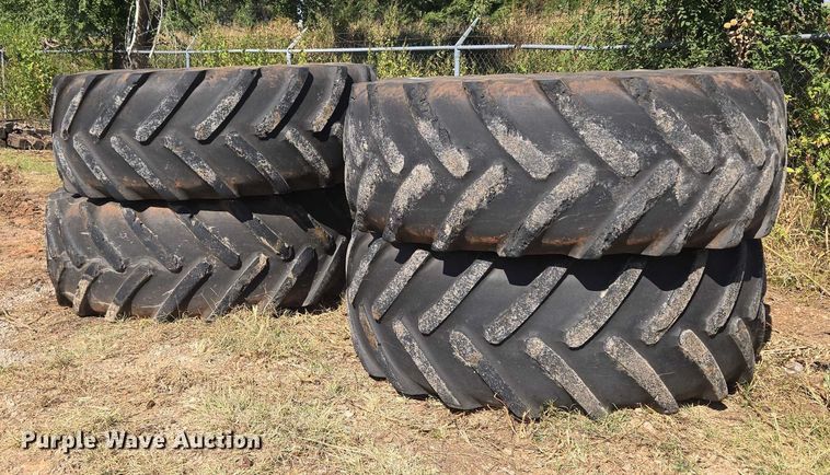 image for item EU3892 2018 John Deere 9570R Scraper Special 4WD tractor