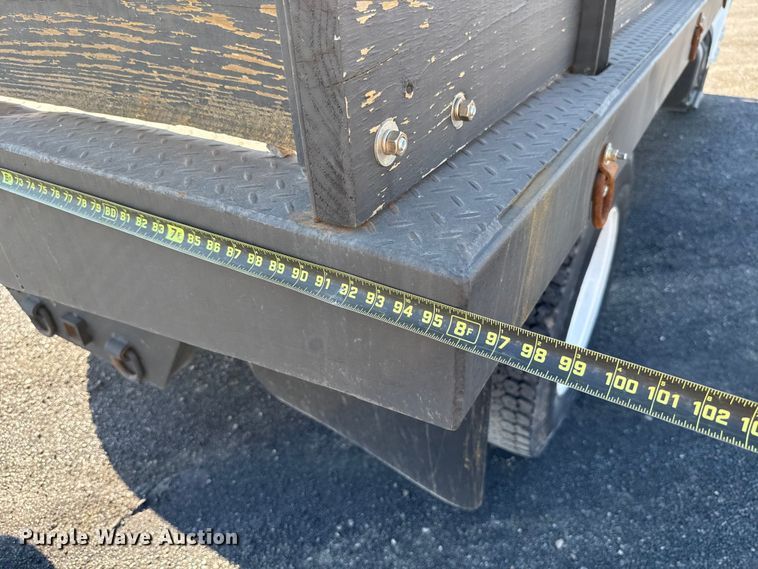 image for item EU5016 1990 International 4700  dump flatbed truck