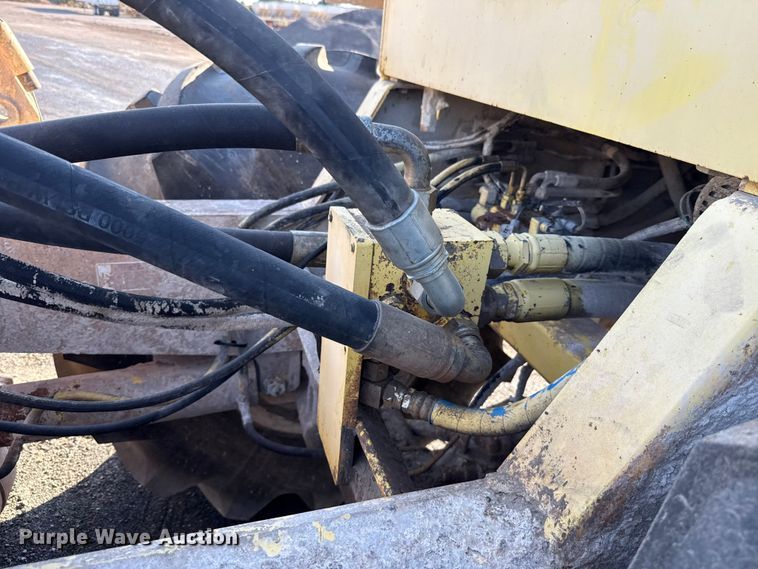 image for item EU5017 Bomag MPH 362R-2 soil stabilizer / recycler