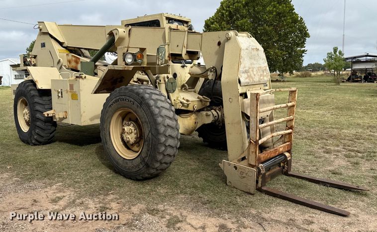 image for item EU5051 1990 Skytrak 6000M telehandler