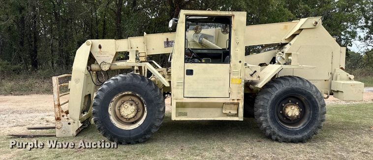 image for item EU5051 1990 Skytrak 6000M telehandler