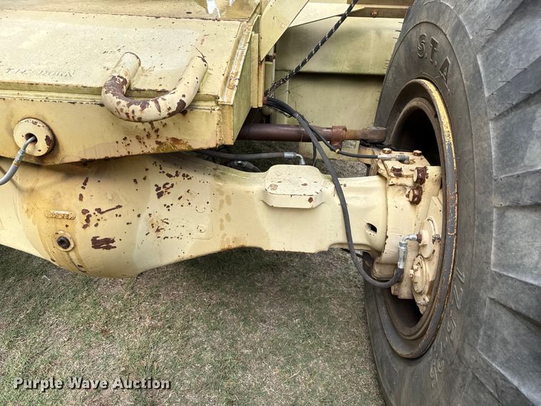 image for item EU5051 1990 Skytrak 6000M telehandler