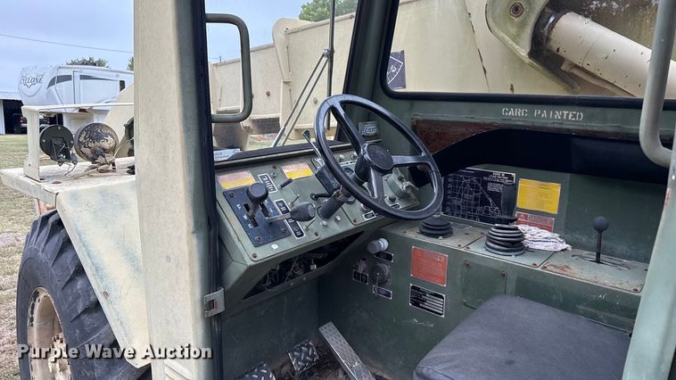 image for item EU5051 1990 Skytrak 6000M telehandler