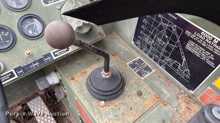 image for item EU5051 1990 Skytrak 6000M telehandler