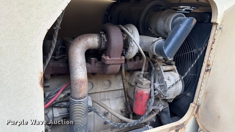 image for item EU5051 1990 Skytrak 6000M telehandler