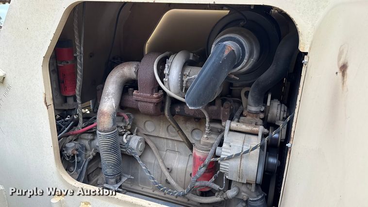 image for item EU5051 1990 Skytrak 6000M telehandler