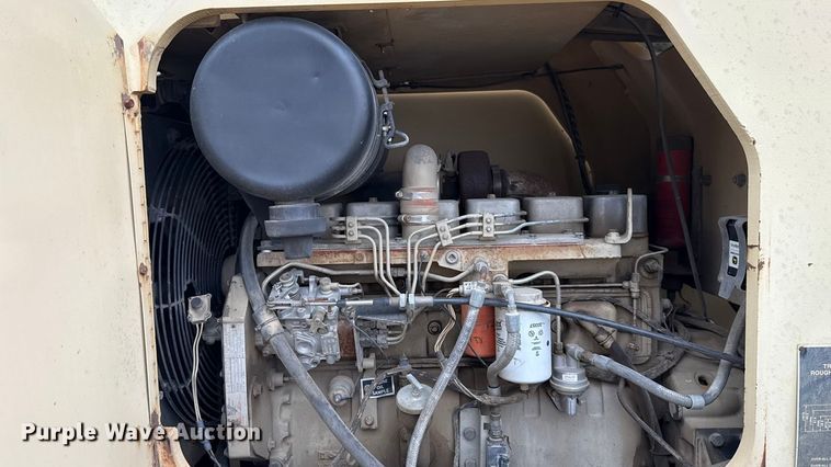 image for item EU5051 1990 Skytrak 6000M telehandler