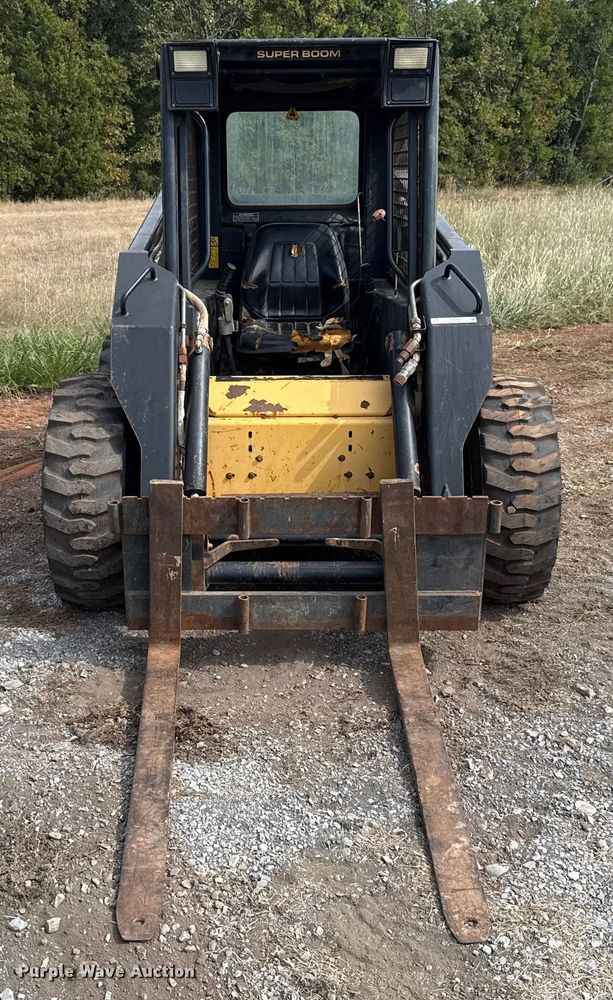 image for item EU5054 1997 New Holland LX865 skid steer loader