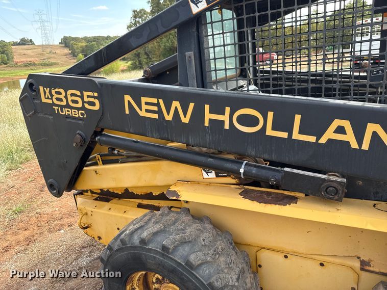 image for item EU5054 1997 New Holland LX865 skid steer loader