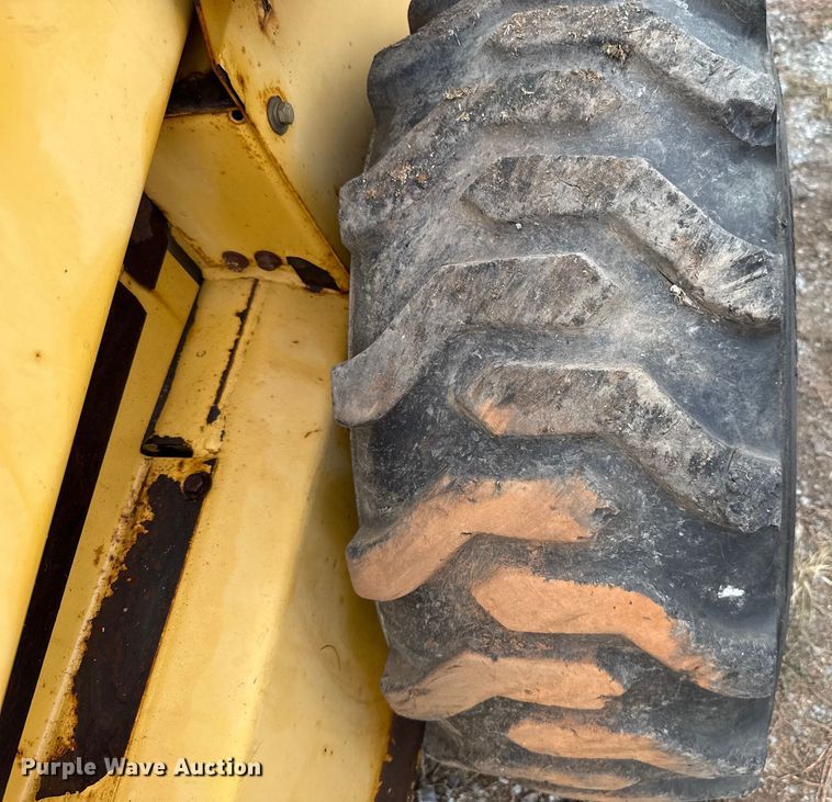 image for item EU5054 1997 New Holland LX865 skid steer loader