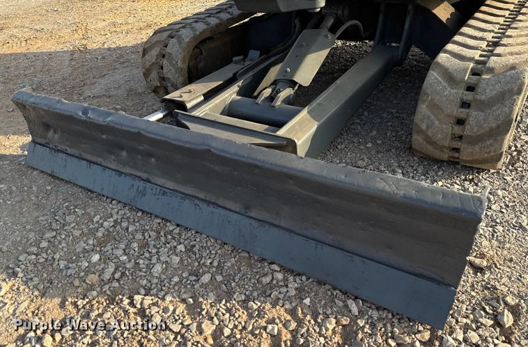 image for item EU5065 2013 Bobcat E35 mini excavator