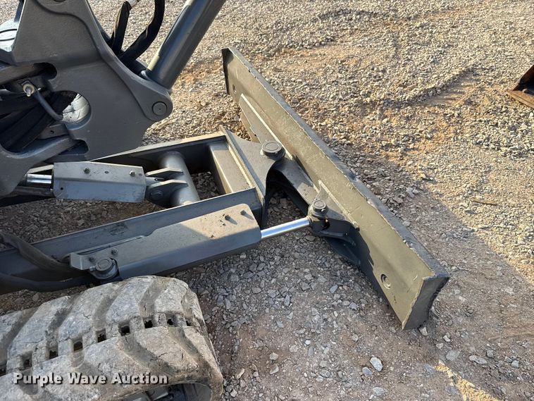 image for item EU5065 2013 Bobcat E35 mini excavator