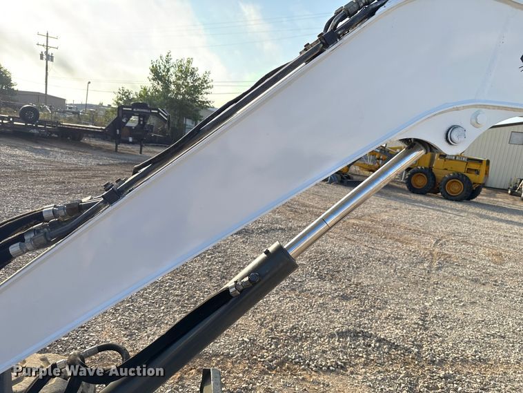 image for item EU5065 2013 Bobcat E35 mini excavator