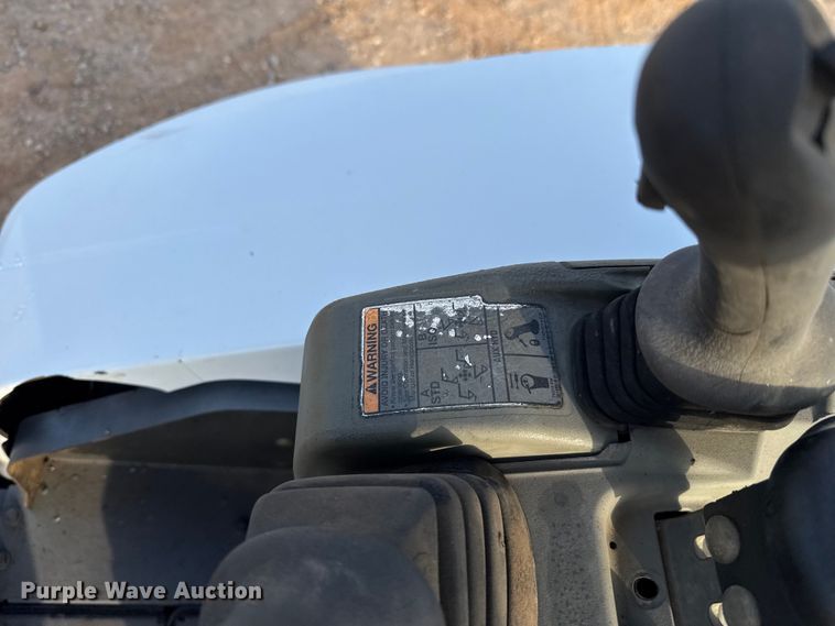 image for item EU5065 2013 Bobcat E35 mini excavator