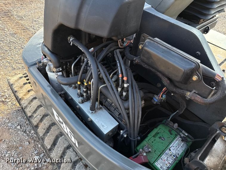 image for item EU5065 2013 Bobcat E35 mini excavator