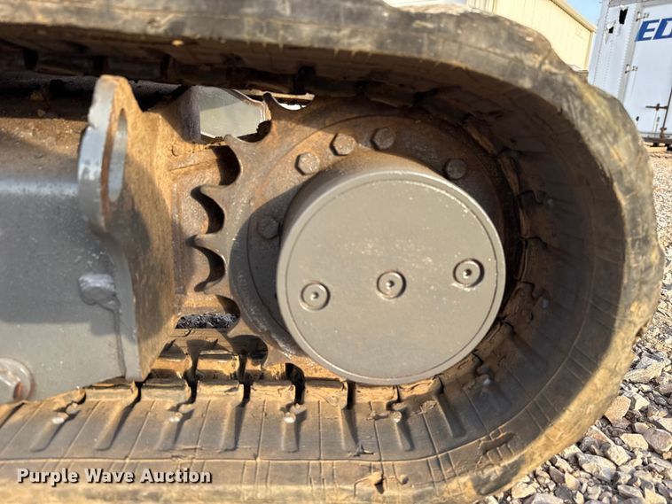 image for item EU5065 2013 Bobcat E35 mini excavator