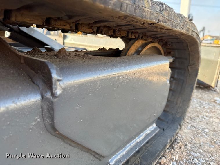 image for item EU5065 2013 Bobcat E35 mini excavator