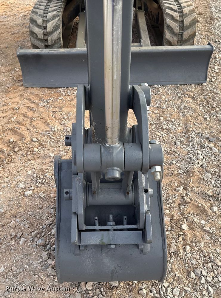 image for item EU5066 2014 John Deere 27D mini excavator