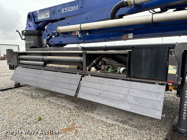 image for item EU5084 2015 Sky-Com ICS-120-1 hydrovac extension bed