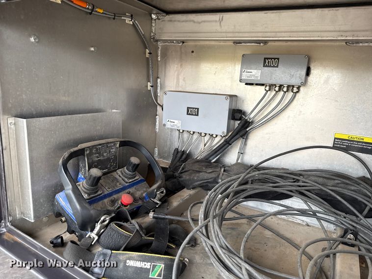 image for item EU5084 2015 Sky-Com ICS-120-1 hydrovac extension bed