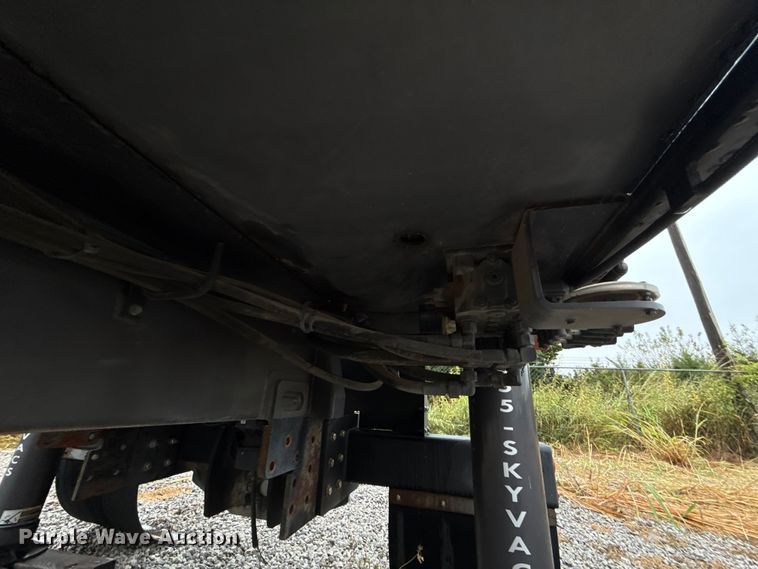 image for item EU5084 2015 Sky-Com ICS-120-1 hydrovac extension bed