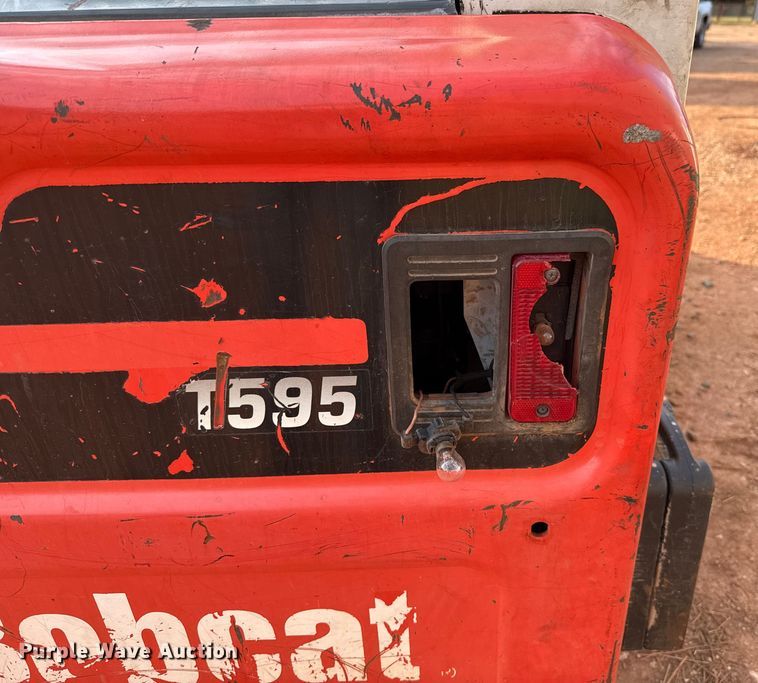 image for item EU5085 2017 Bobcat T595 tracked skid steer loader