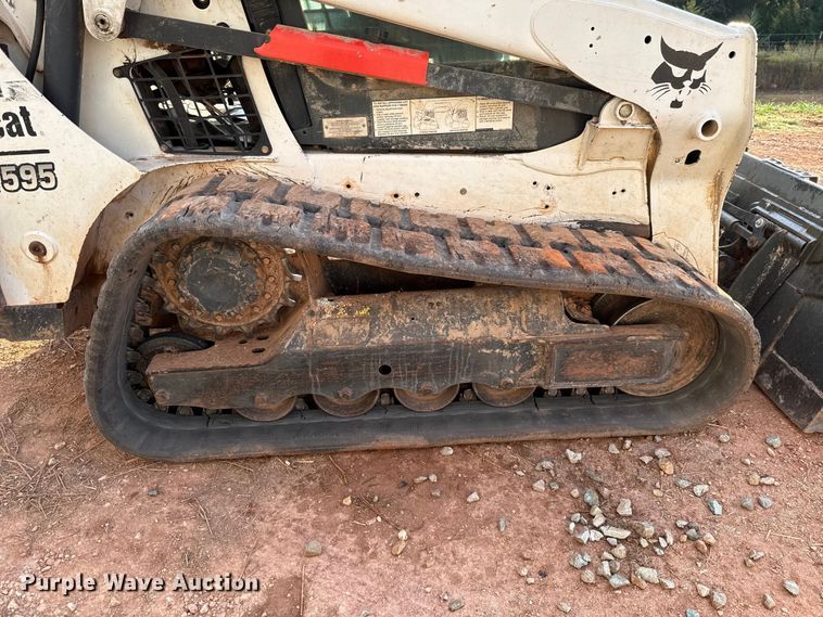image for item EU5085 2017 Bobcat T595 tracked skid steer loader