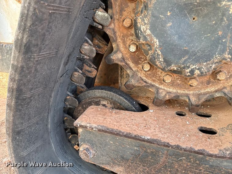 image for item EU5085 2017 Bobcat T595 tracked skid steer loader