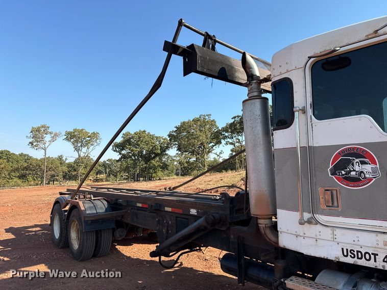 image for item EU5086 1996 Kenworth W900B roll-off container truck