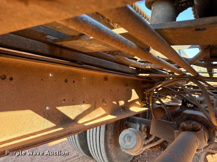 image for item EU5086 1996 Kenworth W900B roll-off container truck